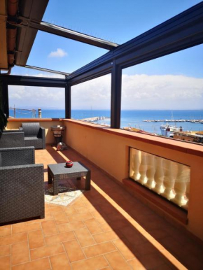 La tartaruga, Porto San Stefano
